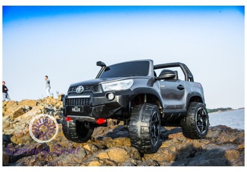 Auto na Akumulator Toyota Hilux Czarny Lakierowany