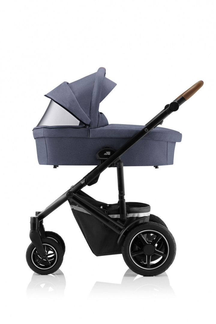 SMILE III Britax Romer Indigo Blue/Brown Handle wózek spacerowy do 22kg z gondolą dostępny w 7 wersjach kolorystycznych SMILE III Britax Romer Indigo Blue/Brown Handle wózek spacerowy do 22kg z gondolą dostępny w 7 wersjach kolorystycznych