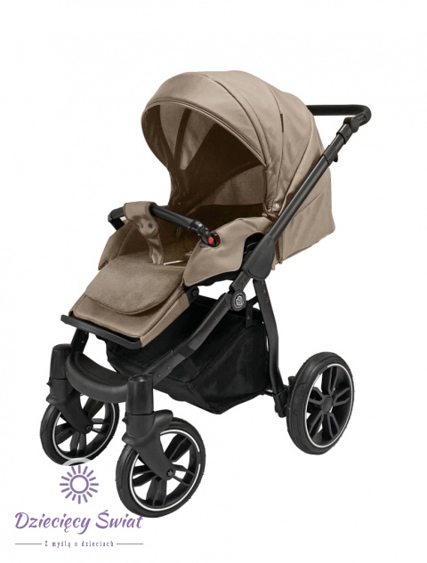 BabyActive Giulia 3w1 04 – Elegancki wózek wielofunkcyjny z fotelikiem