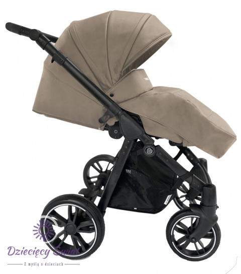 BabyActive Giulia 3w1 04 – Elegancki wózek wielofunkcyjny z fotelikiem