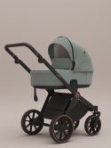 Riko Cava 3w1 Sage – Wielofunkcyjny wózek dziecięcy z amortyzacją i fotelikiem