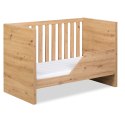 Łóżeczko Drewniane Klupś AMELIA 120x60 cm – Dąb z Barierką i Funkcją Sofy