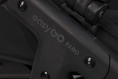 EASYGO FARO BLACK – Wózek spacerowy z automatycznym składaniem do 22 kg