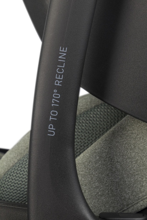 EASYGO BUZ XTD PRO i-Size Greener – fotelik rozkładany do spania z bazą ISOFIX