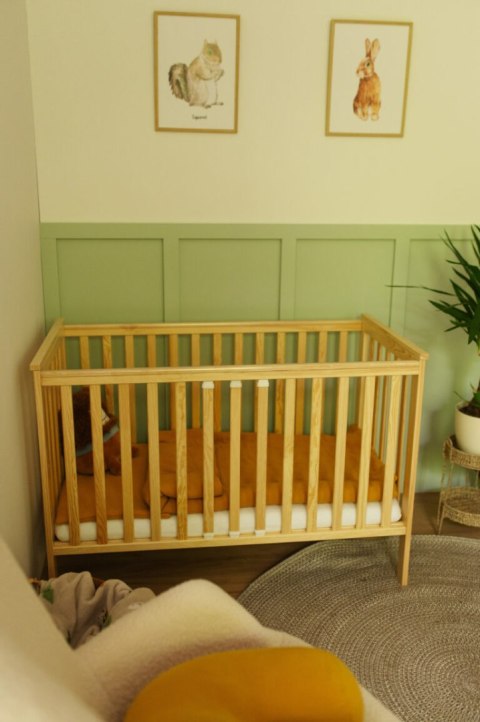 Łóżeczko dziecięce KLUPS IWON sosna 120×60 – barierka w zestawie