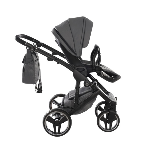 Junama Diamond Basic V3 2w1 03 – wózek dziecięcy 2w1 z gondolą 3D