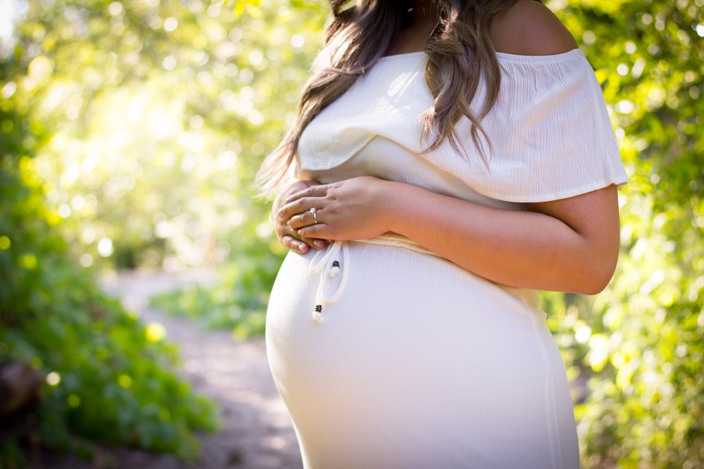Kosmetyki dla kobiet w ciąży - jak wybrać odpowiednie preparaty?