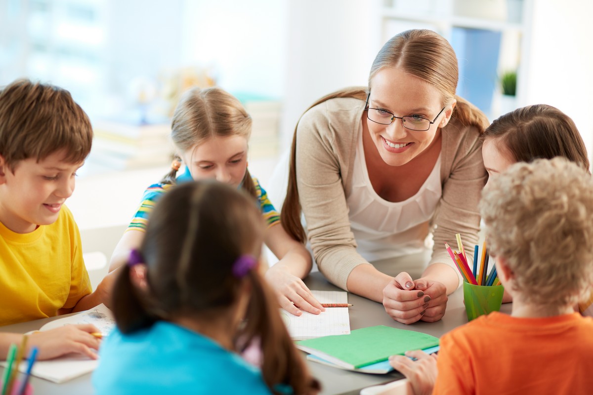 Lubisz pracę z dziećmi? Kurs asystenta nauczyciela przedszkola może być dla ciebie